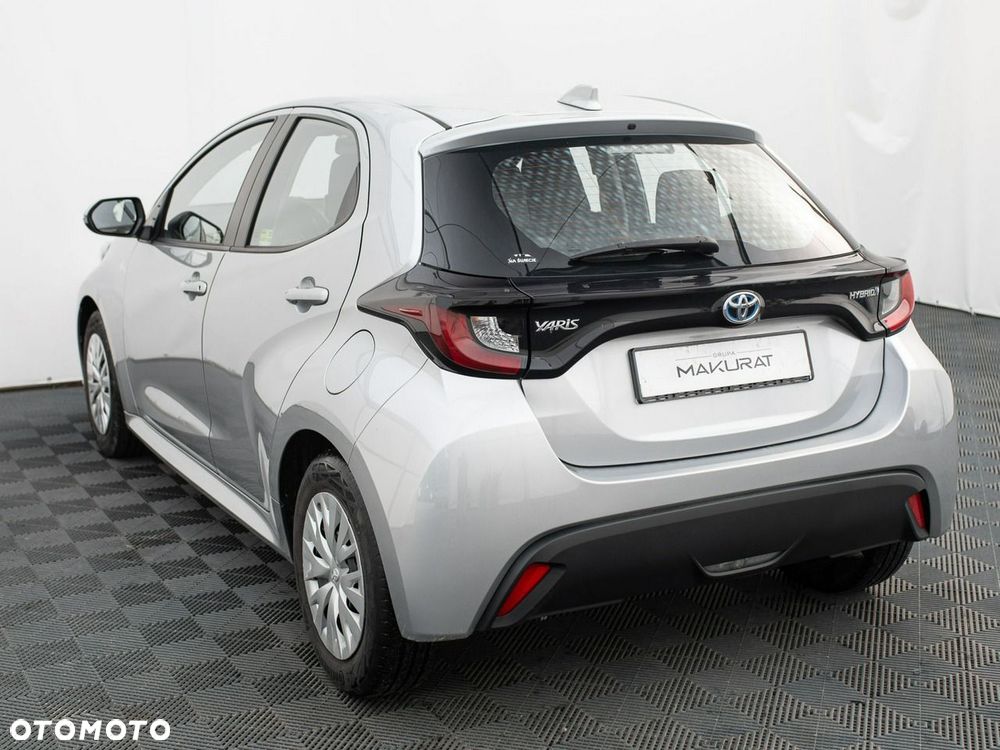 Toyota Yaris - 5