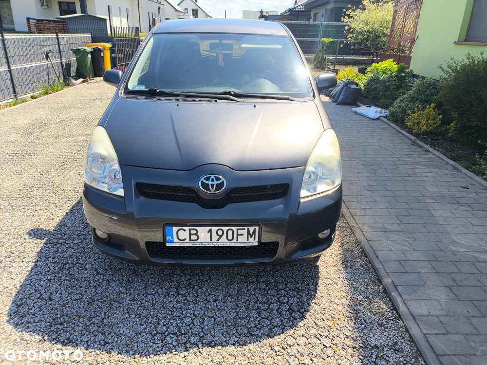 Toyota Corolla Verso 1.8 Sol 7os - 3
