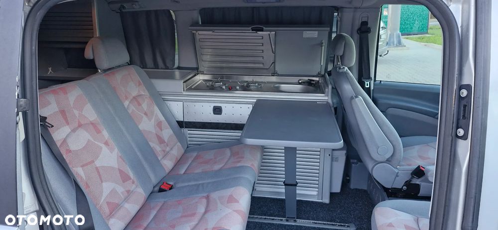 Mercedes-Benz Viano - 12