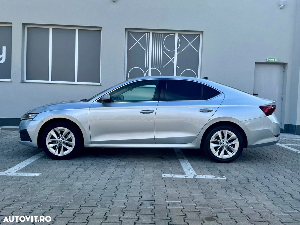 Skoda Octavia 2.0 TDI DSG Premium Edition - 33
