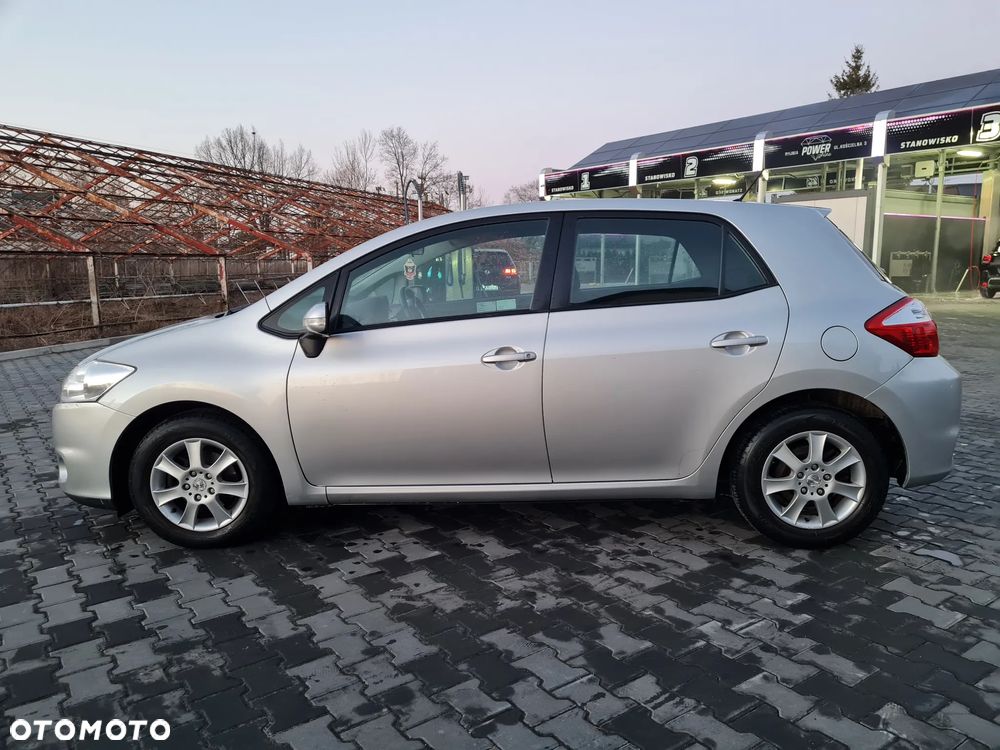 Toyota Auris - 6