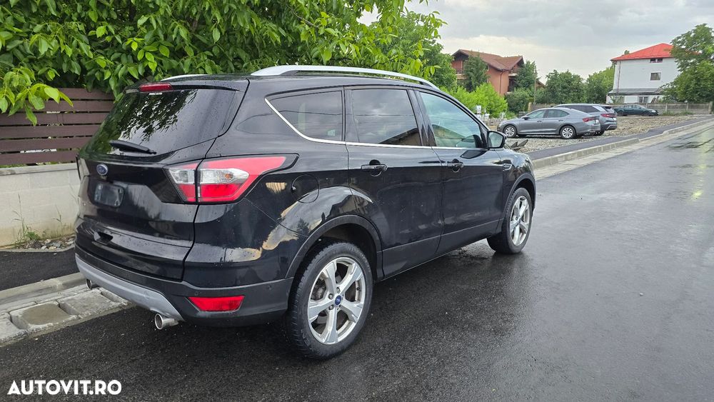 Ford Kuga 2.0 TDCi 4WD Powershift Titanium - 2