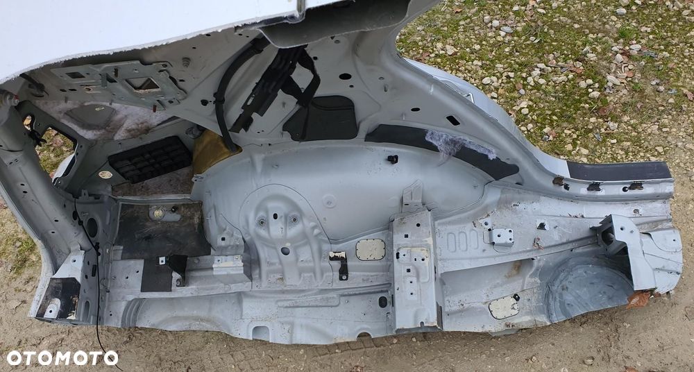 ĆWIARTKA BŁOTNIK LEWY TYŁ TYLNA MERCEDES ML W164 - 4
