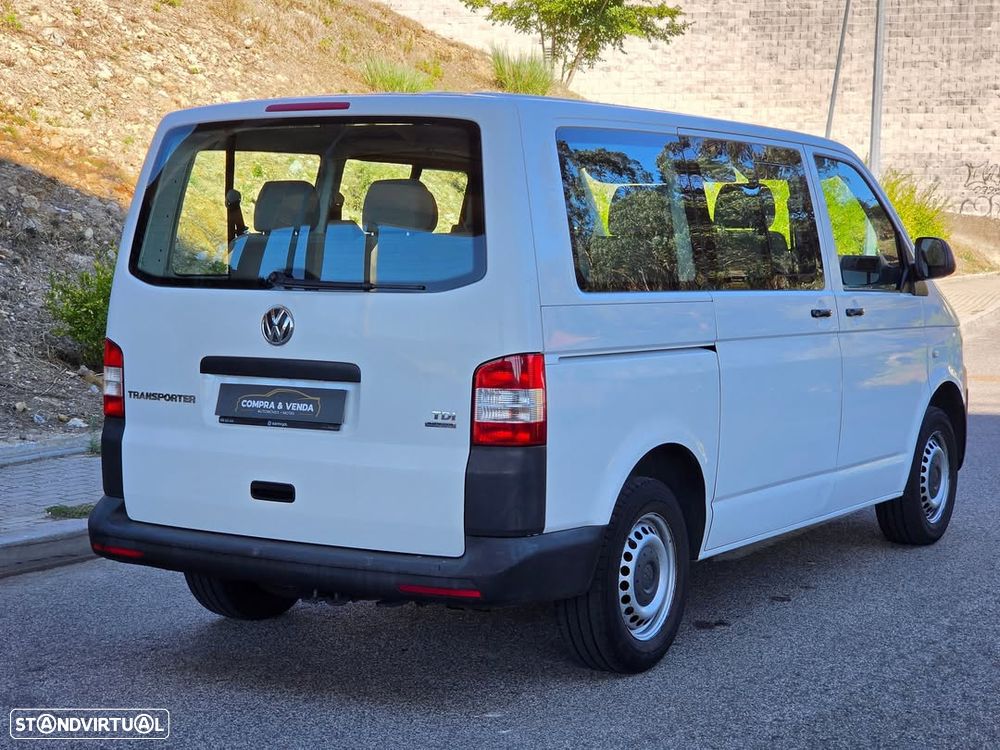 VW Transporter 2.0 TDi 114 Extra AC T.Crianças BlueMotion - 3