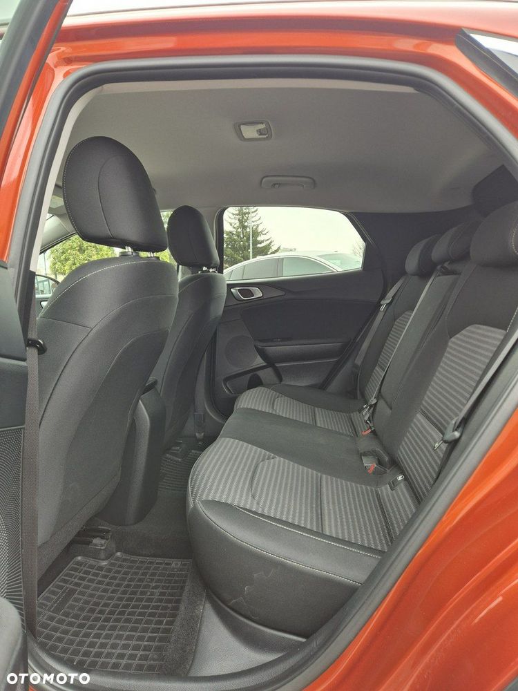 Kia XCeed 1.5 T-GDI M - 20