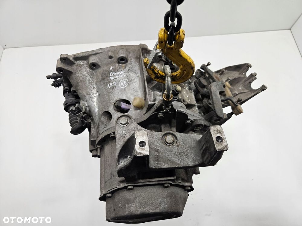 skrzynia biegów peugeot 407 citroen c5 fl c4 picasso 1.8 16v fvm 20dm59 - 1