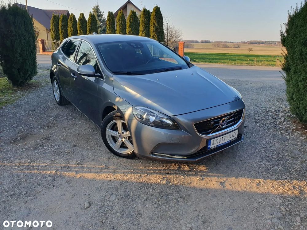 Volvo V40 D4 Drive-E Momentum
