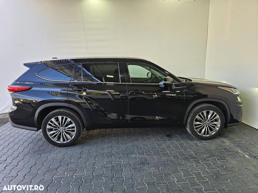 Toyota Highlander 2.5 L Dynamic Force 248CP Executive Metallic - 33