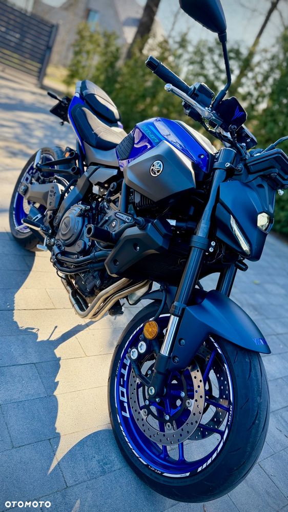 Yamaha MT - 2