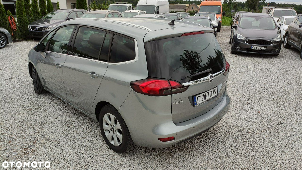 Opel Zafira - 12