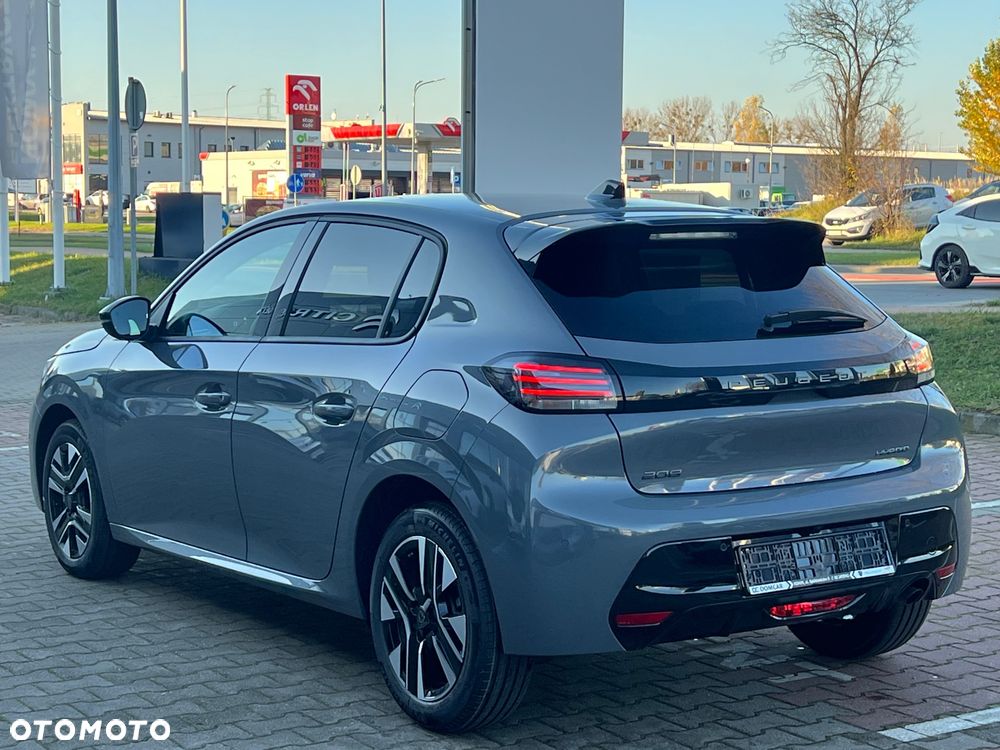 Peugeot 208 1.2 mHEV Allure - 6