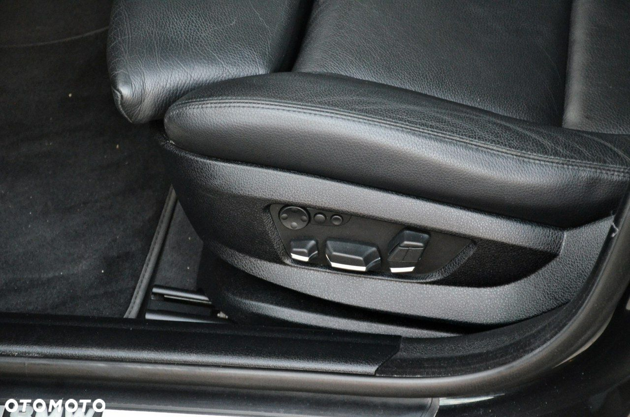 BMW Seria 5 - 13