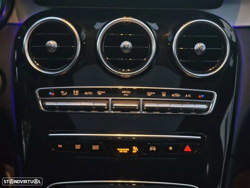 Mercedes-Benz GLC 300 de 4Matic 9G-TRONIC Exclusive - 21