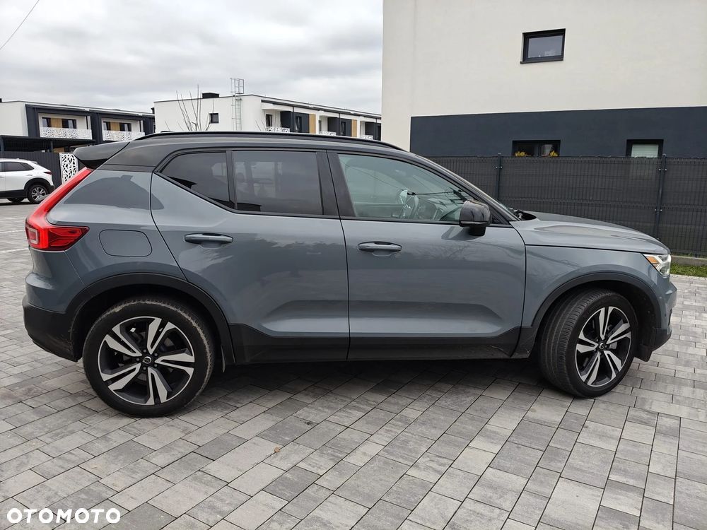 Volvo XC 40 T5 AWD R-Design - 6