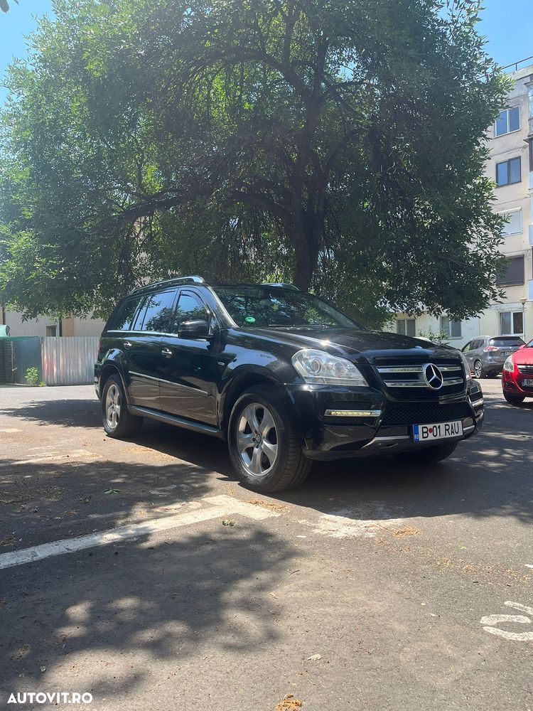 Mercedes-Benz GL 350 CDI BlueEfficiency Aut. - 2