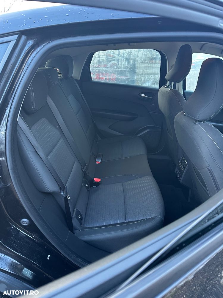 Renault Arkana E-TECH 145 Evolution - 13