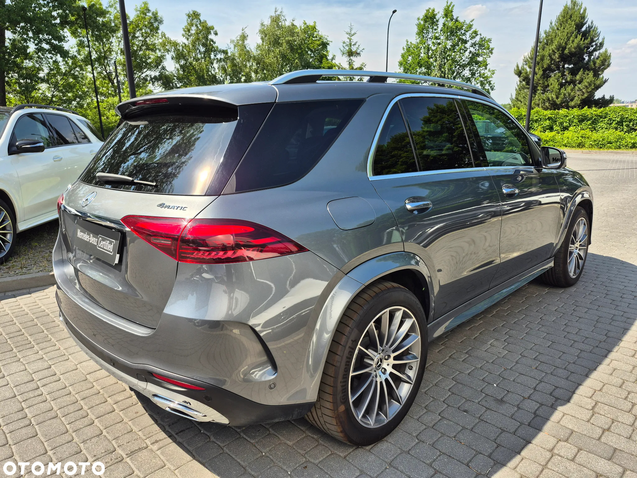 Mercedes-Benz GLE 300 d 4-Matic - 4