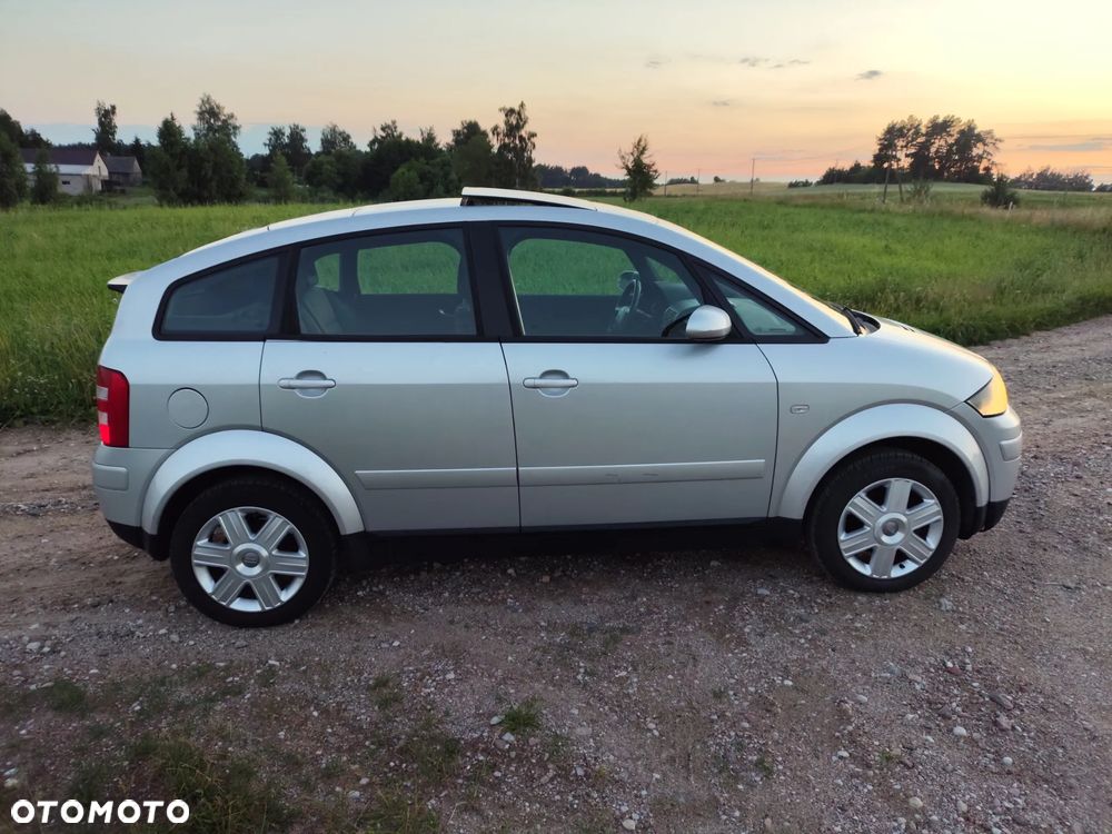 Audi A2 1.4 - 4