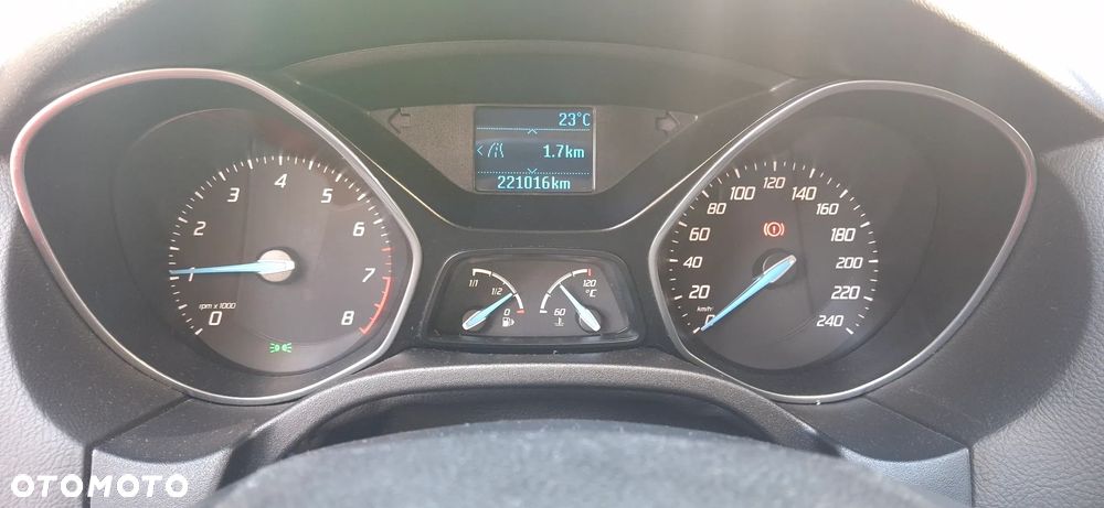 Ford Focus 1.6 Trend - 10