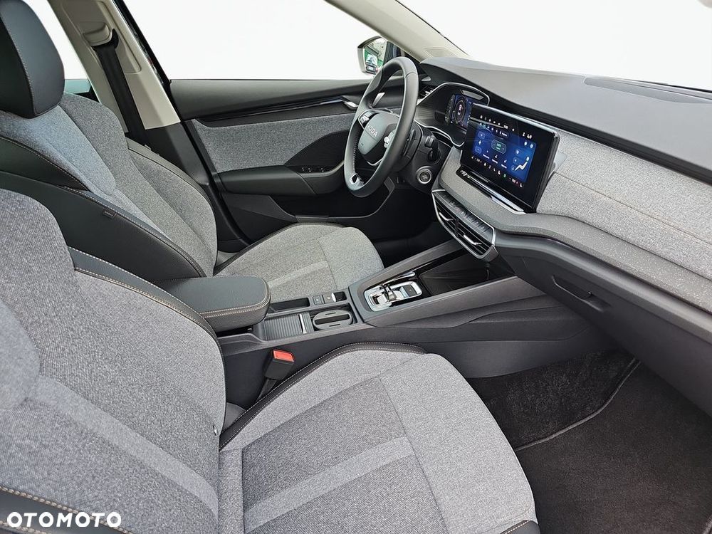 Skoda Octavia 1.5 TSI mHEV Selection DSG - 11