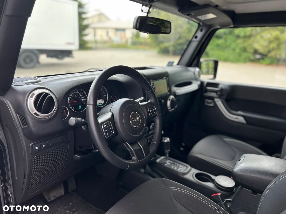Jeep Wrangler 3.6 Rubicon - 10