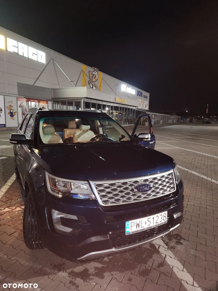 Ford Explorer - 3