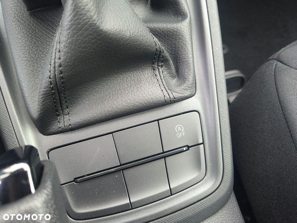 Skoda Kamiq 1.0 TSI Essence - 26