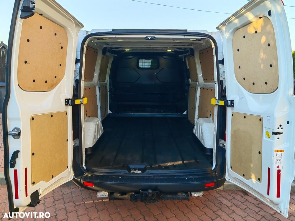 Ford Transit Custom - 6