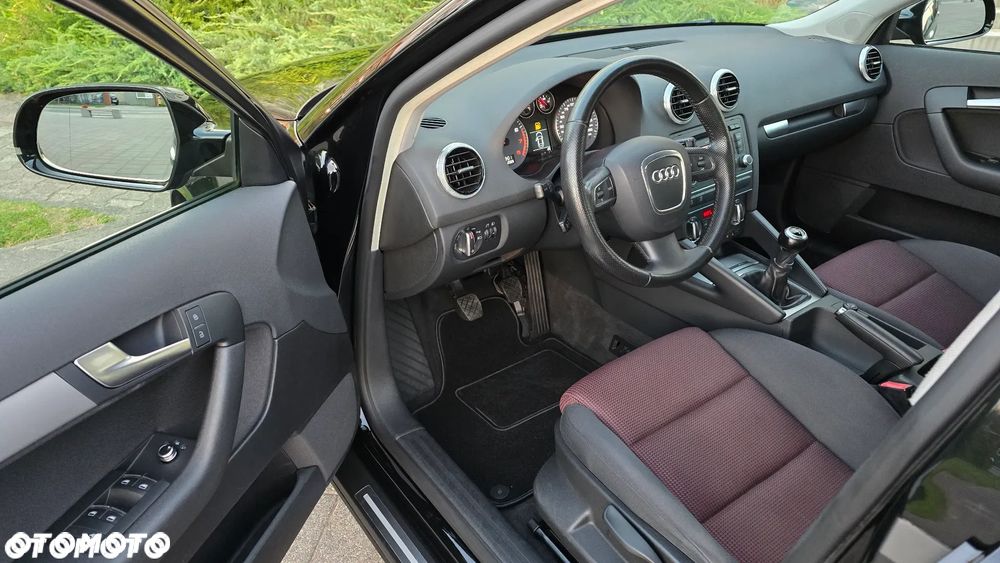 Audi A3 Sportback - 9