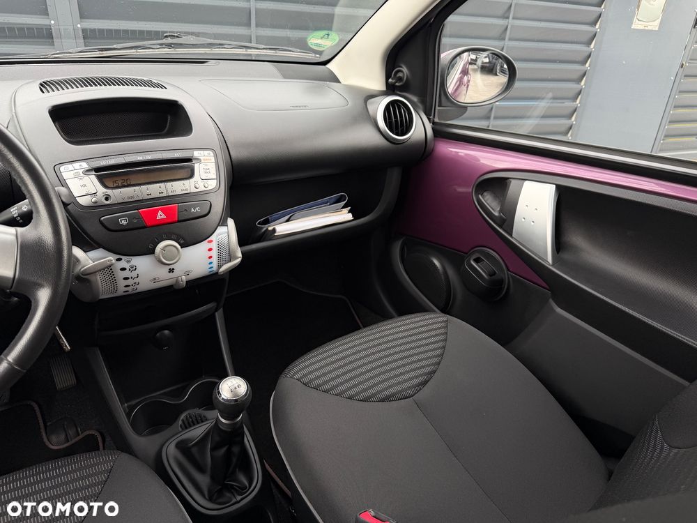 Peugeot 107 1.0 Urban Move Euro5 - 15