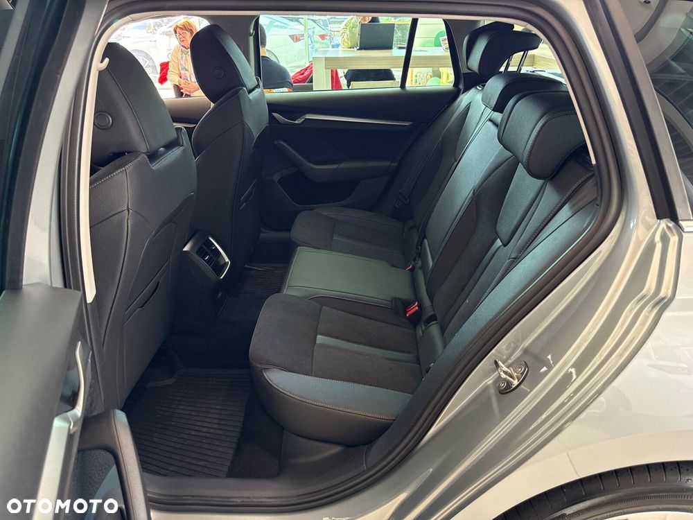 Skoda Octavia 2.0 TDI Drive Selection DSG - 12