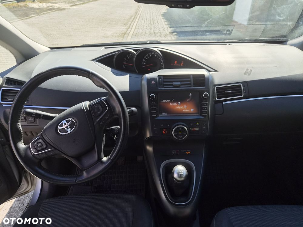 Toyota Verso - 6