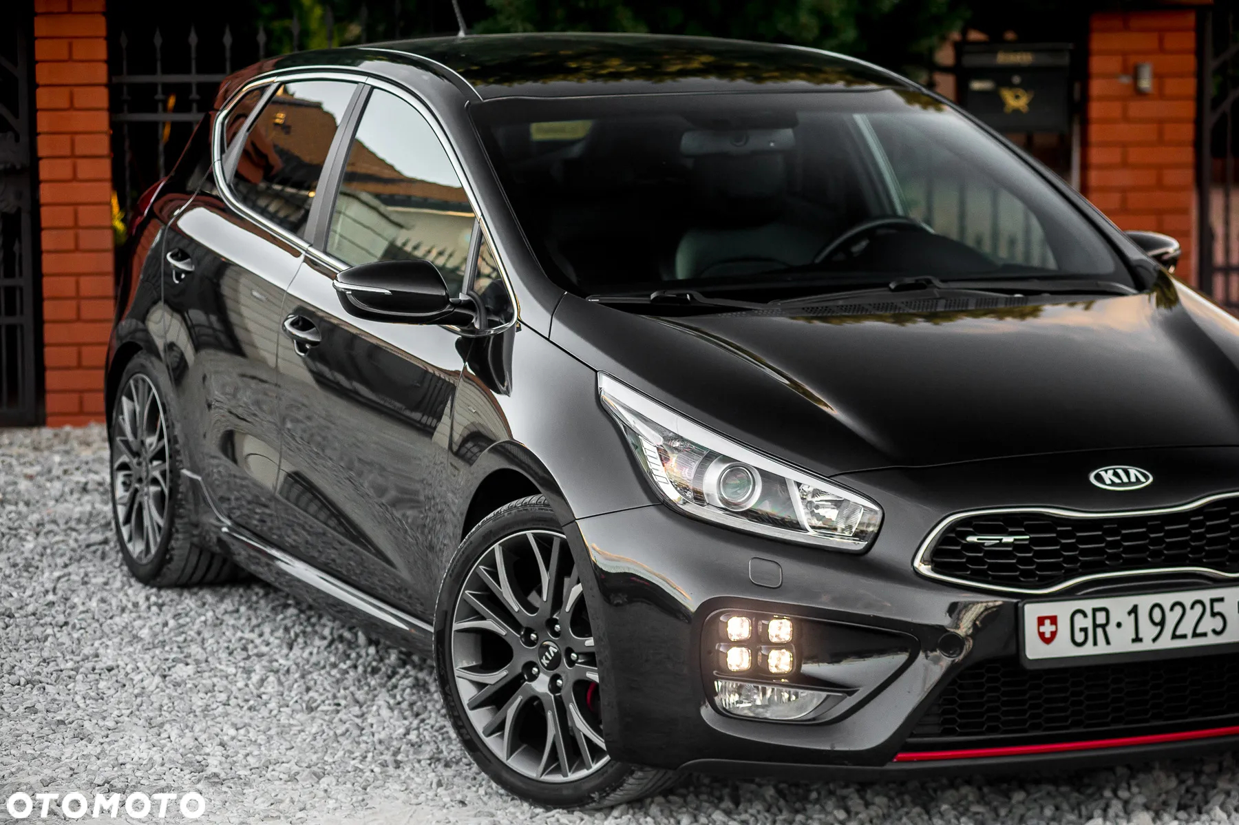 Kia Ceed 1.6 T-GDI GT - 2