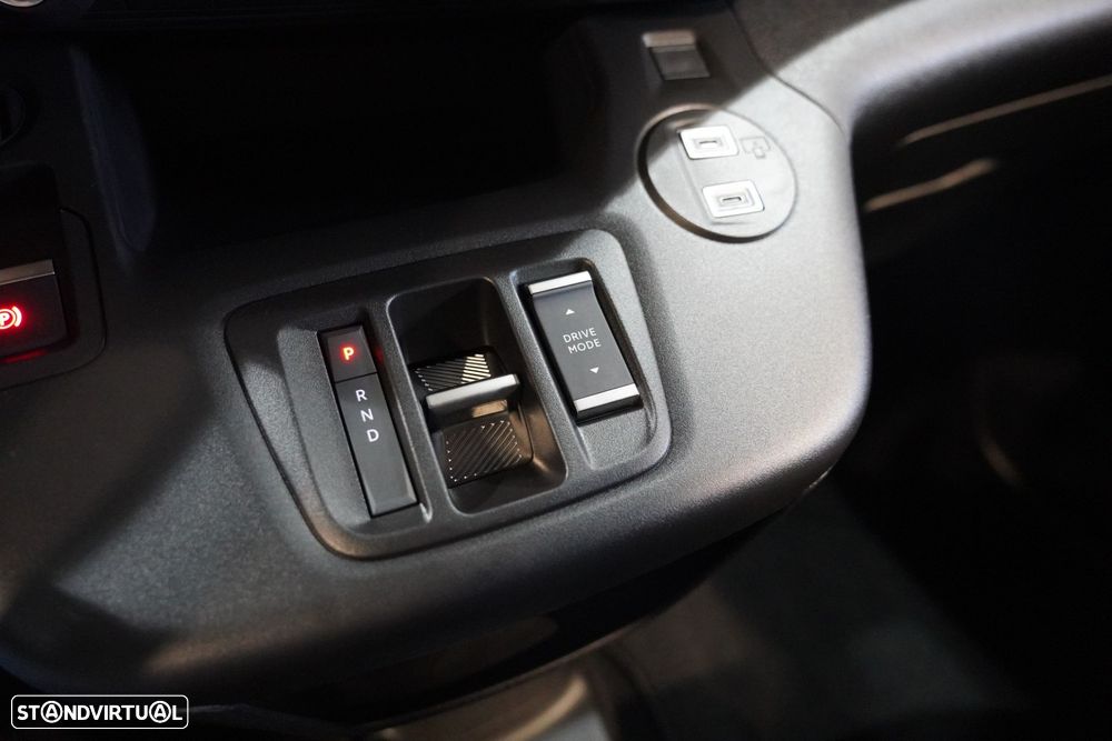 Peugeot e-Partner 50 kWh M Standard - 28
