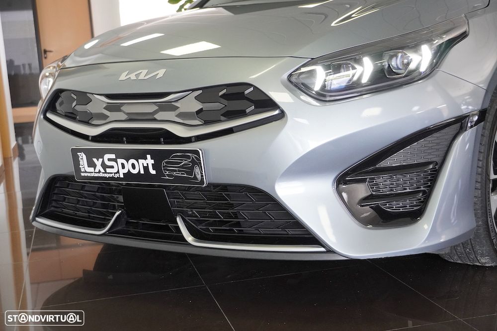 Kia Ceed SW 1.6 GDi PHEV Drive 6DCT - 3