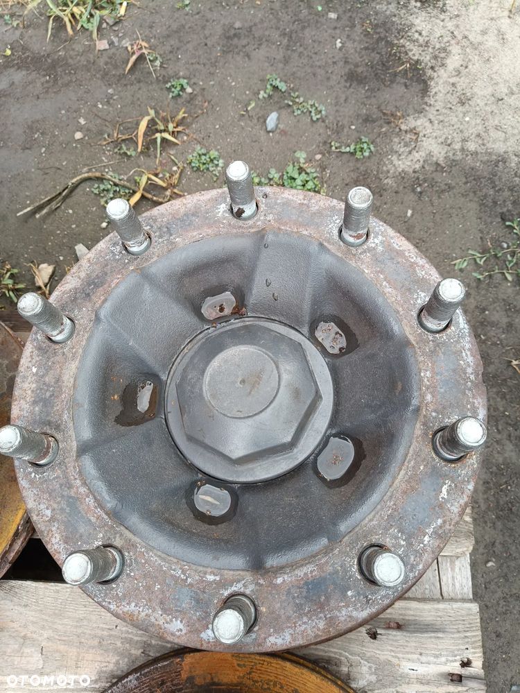 Piasta przednia Volvo Fh