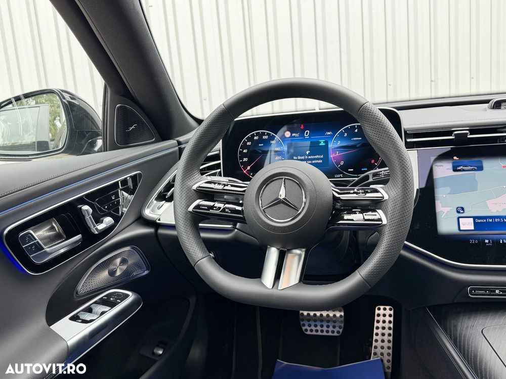 Mercedes-Benz E 200 9G-TRONIC AMG Line NIGHT Edition - 19