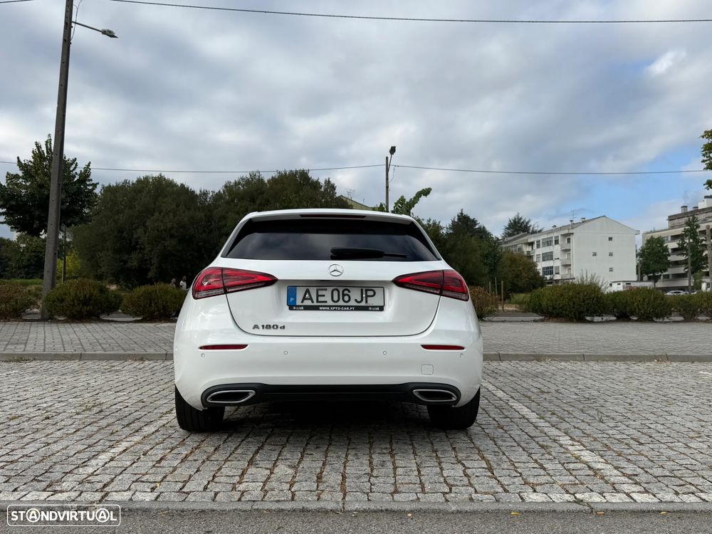 Mercedes-Benz A 180 d 7G-DCT - 5