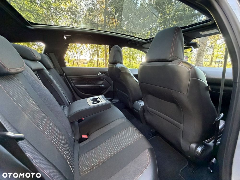 Peugeot 308 - 30