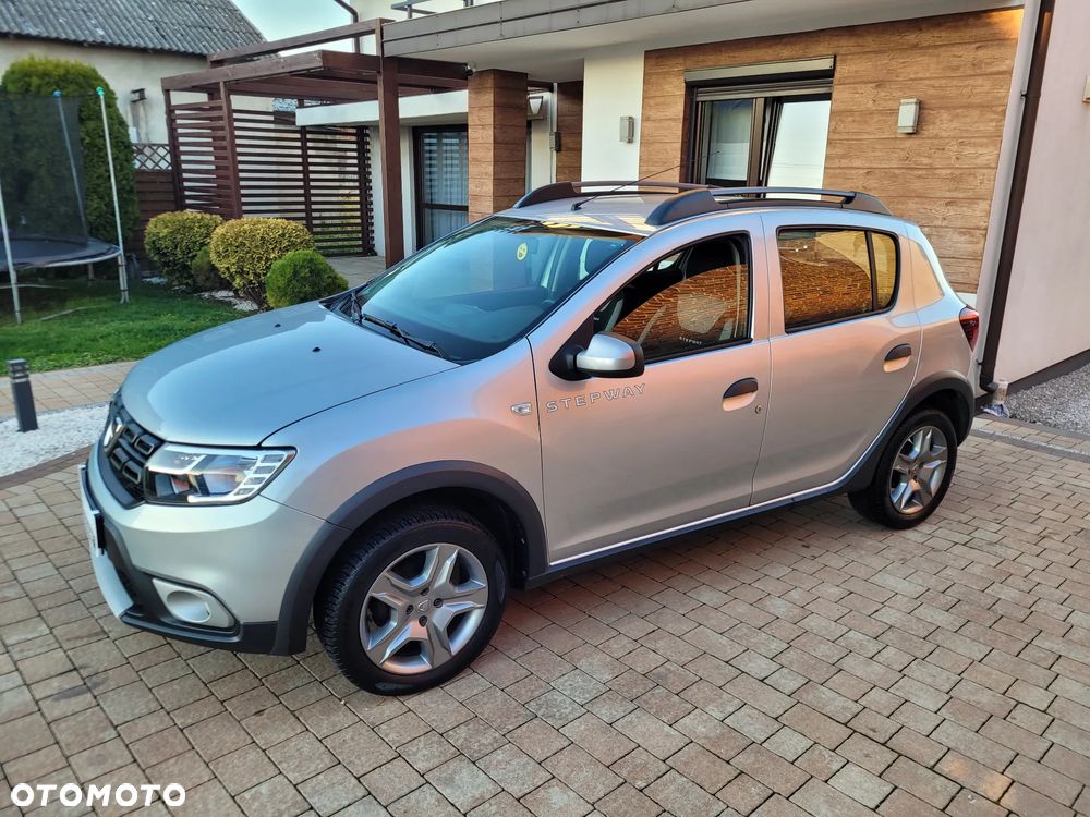 Dacia Sandero Stepway 0.9 TCe Laureate S&S - 3