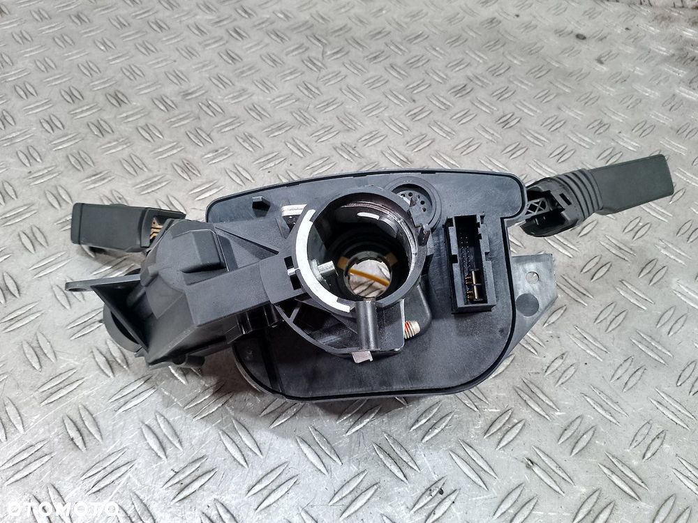 PRZEŁĄCZNIK ZESPOLONY OPEL VECTRA C 13162134 DL 1.8 - 6