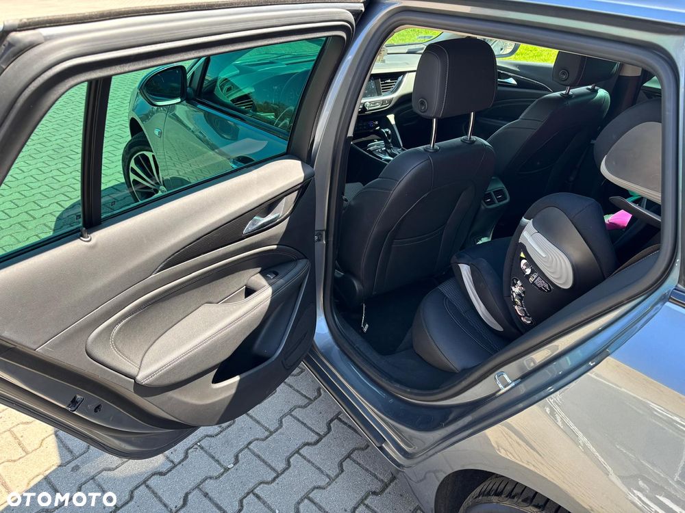 Opel Insignia 2.0 CDTI 4x4 Exclusive S&S - 16
