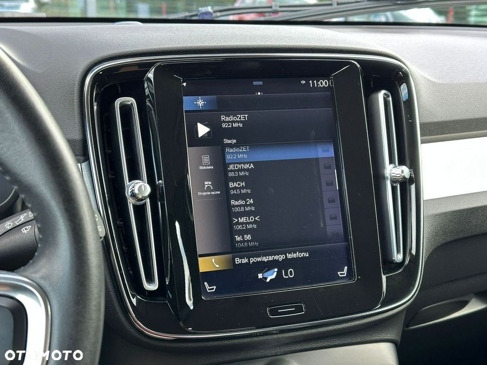 Volvo XC 40 T3 Geartronic Momentum - 26