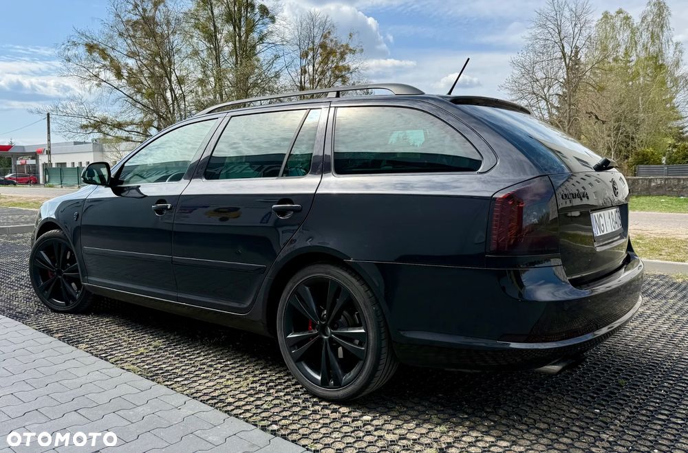 Skoda Octavia 2.0 TFSI RS - 3