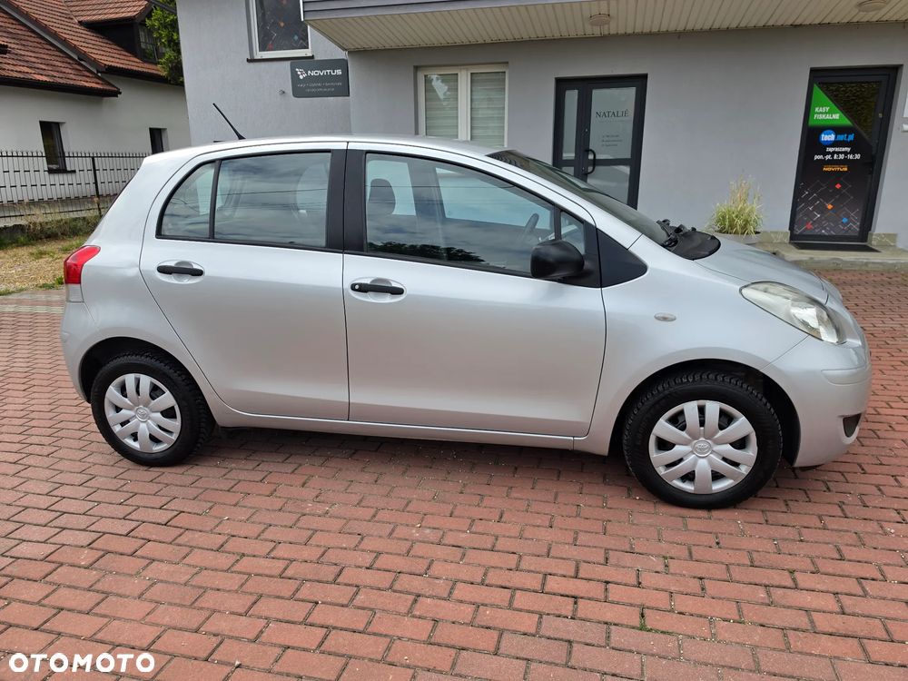Toyota Yaris - 9