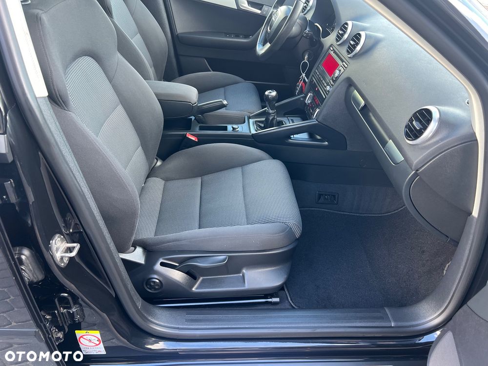 Audi A3 Sportback - 26