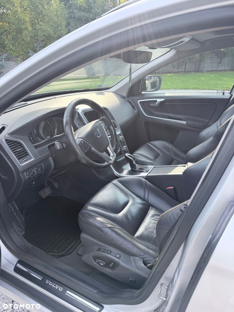 Volvo XC 60 - 13