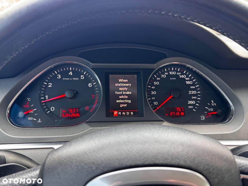 Audi A6 Avant 4.2 quattro tiptronic - 21