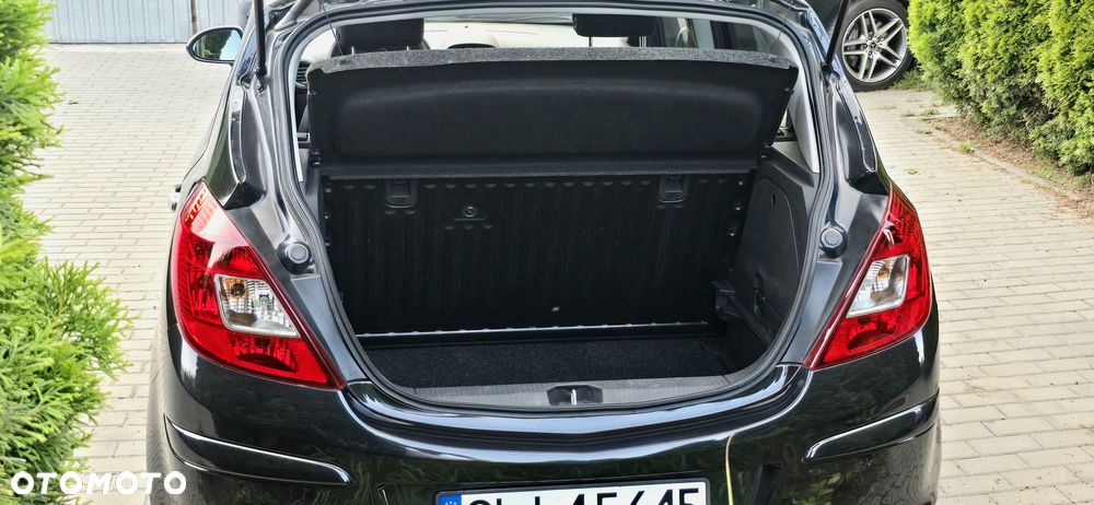 Opel Corsa 1.2 16V Graphite - 25