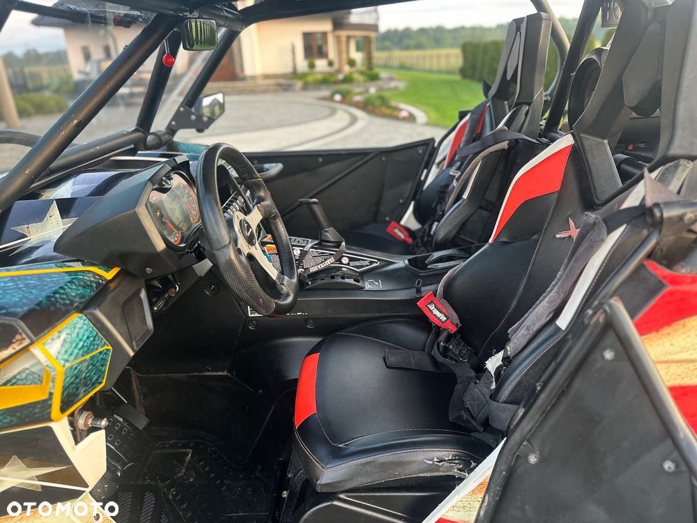 Can-Am Maverick - 7